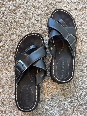 Lower East Side Black Buckle Slide Sandals | Size 7